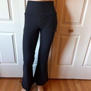 NWT Athleta Yoga Pants Flare Leg L